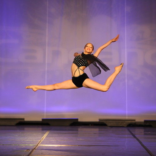 Katrina Pacher Katrina S Bio Credits Award Stage 32 K rool walks into his great dining hall and stumbles upon a huge feast along with a note from his minions who set up the whole thing in his honor.